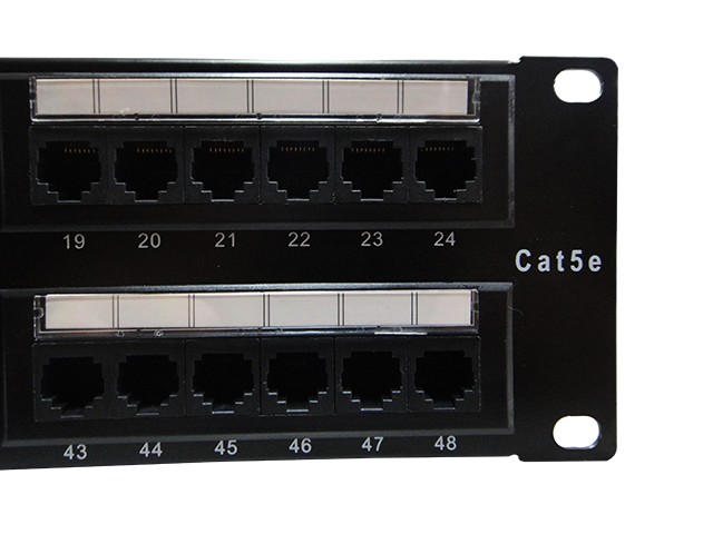 Foto do produto PATCH PANEL CAT.5E - 48 PORTAS 